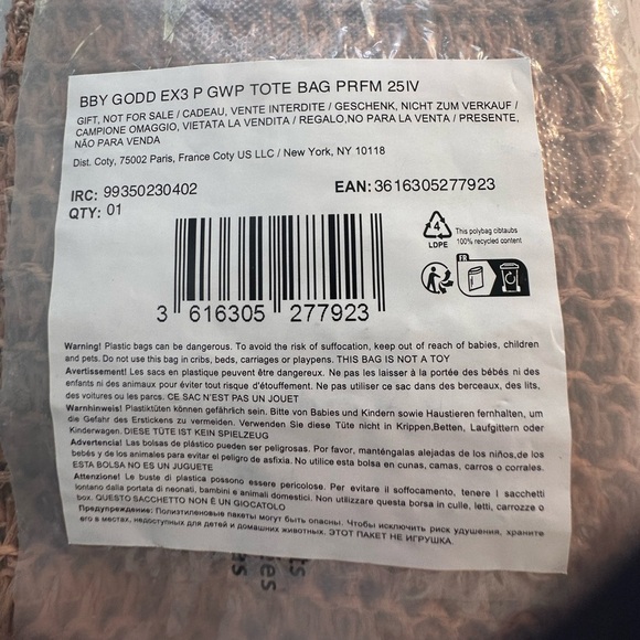 Burberry Raffia/Rattan/Straw Tote New In Packaging - Perfect for Beach/Pool - Picture 4 of 8